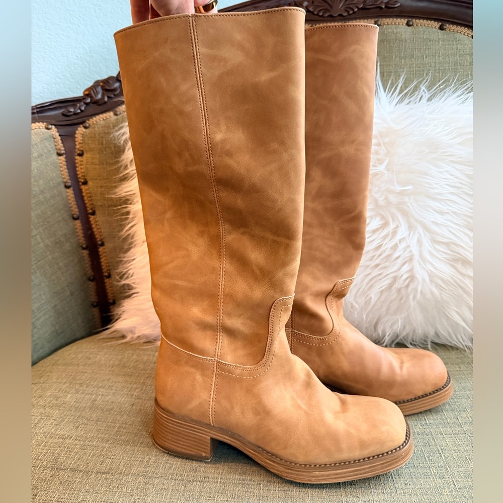 Steve Madden Tan Knee High Boots Size 9.5